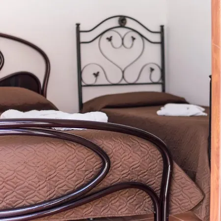 Bed & Breakfast Afrodite 3*