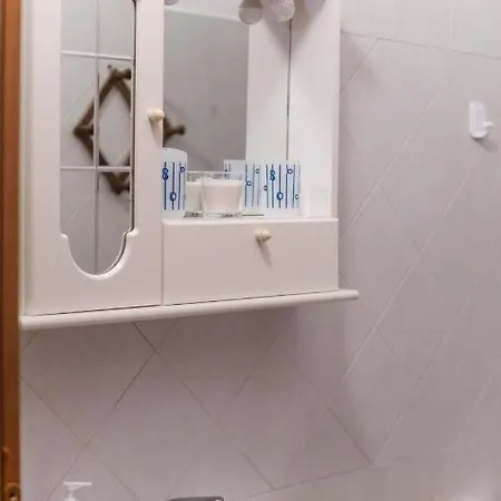 Afrodite 住宿加早餐酒店 3*