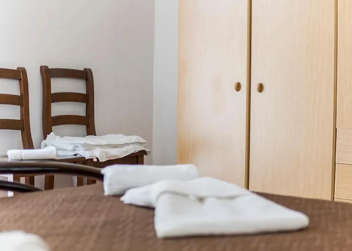 Afrodite Bed & Breakfast 3*